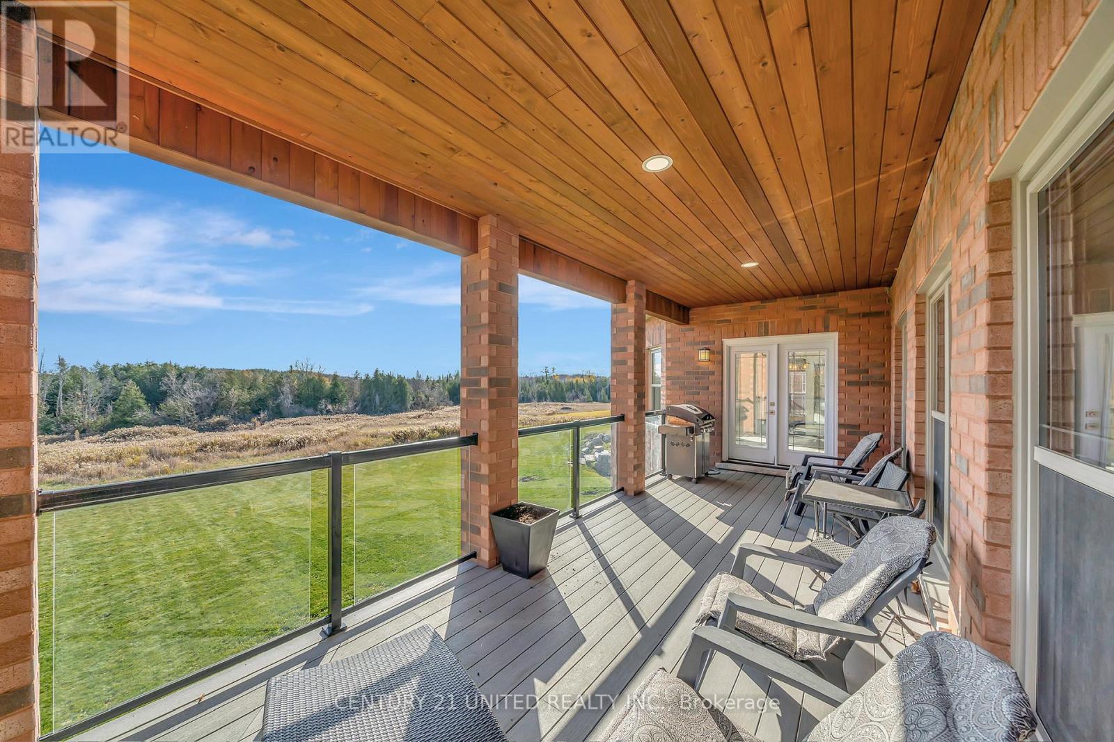 73 Maple Ridge Drive, Kawartha Lakes, Ontario K0L 2W0 - Photo 16 - X12538720