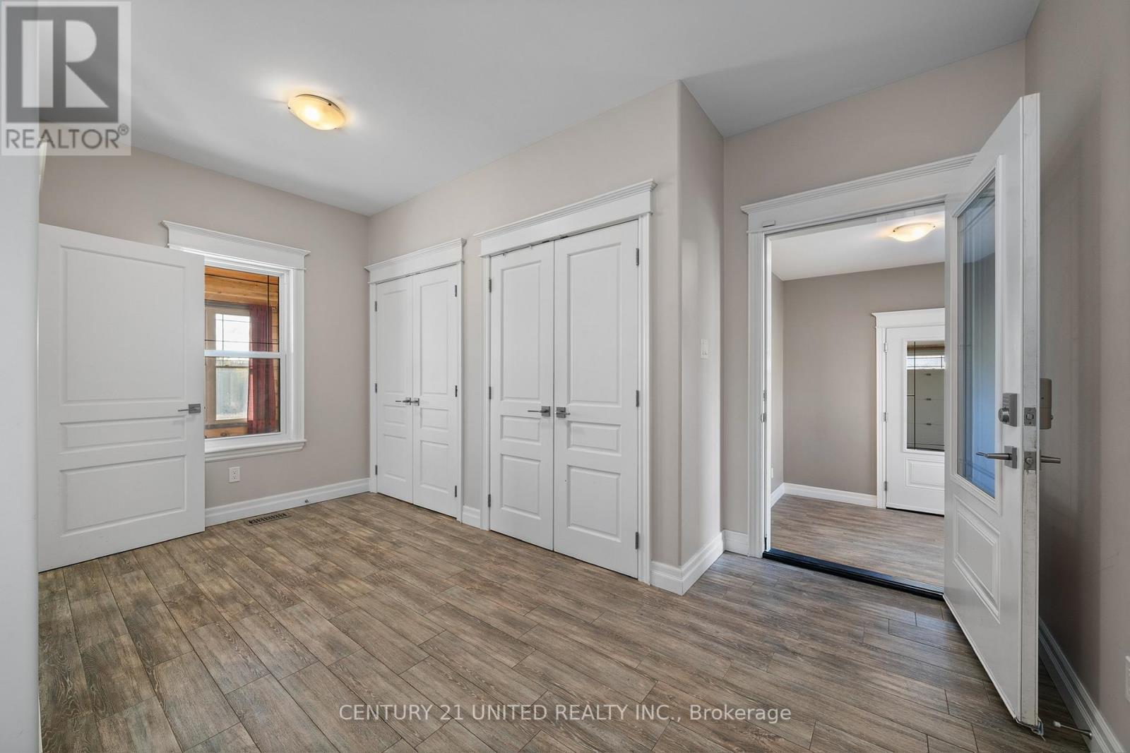 73 Maple Ridge Drive, Kawartha Lakes, Ontario K0L 2W0 - Photo 23 - X12538720