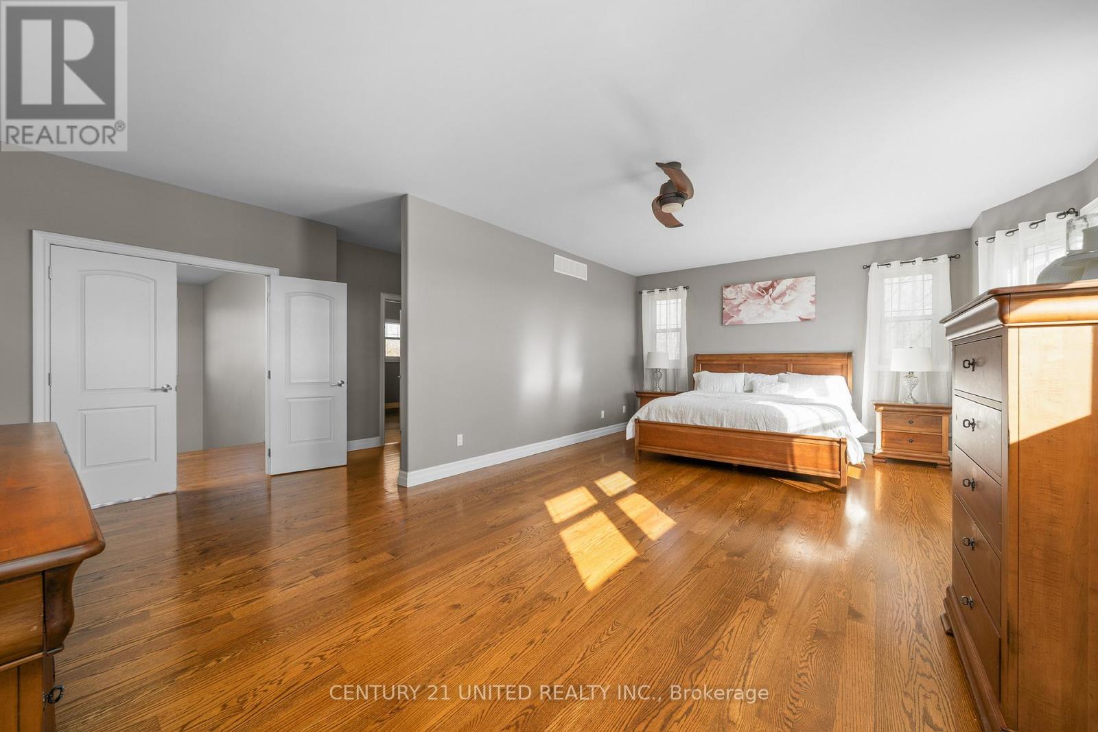 73 Maple Ridge Drive, Kawartha Lakes, Ontario K0L 2W0 - Photo 26 - X12538720