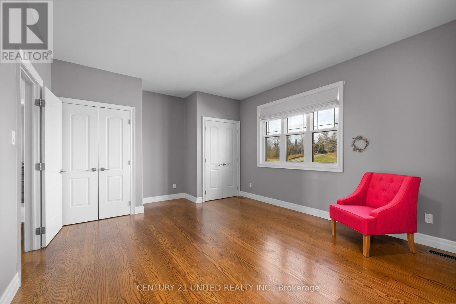 73 Maple Ridge Drive, Kawartha Lakes, Ontario K0L 2W0 - Photo 31 - X12538720