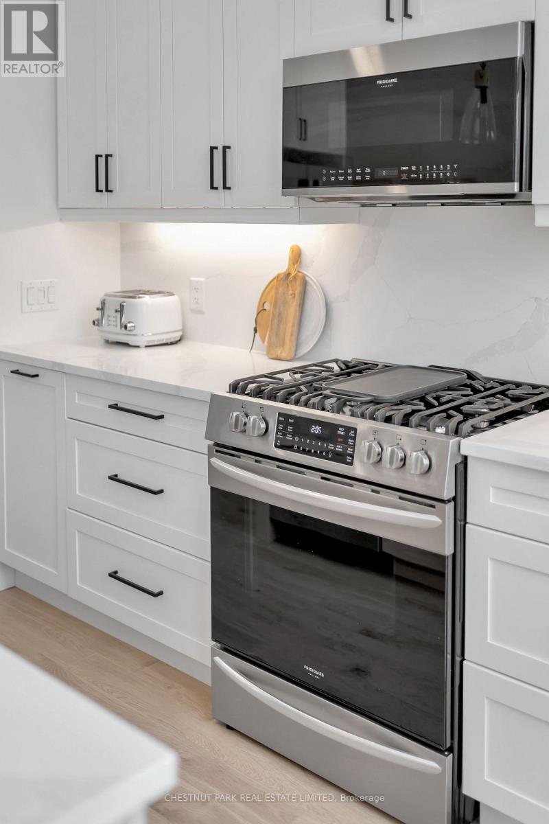 37 Allen Street, Prince Edward County, Ontario  K0K 2T0 - Photo 21 - X12538796