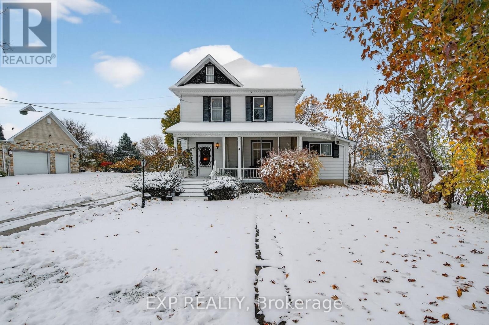 372 Main Street, Prince Edward County, Ontario K0K 3L0 - Photo 1 - X12538820