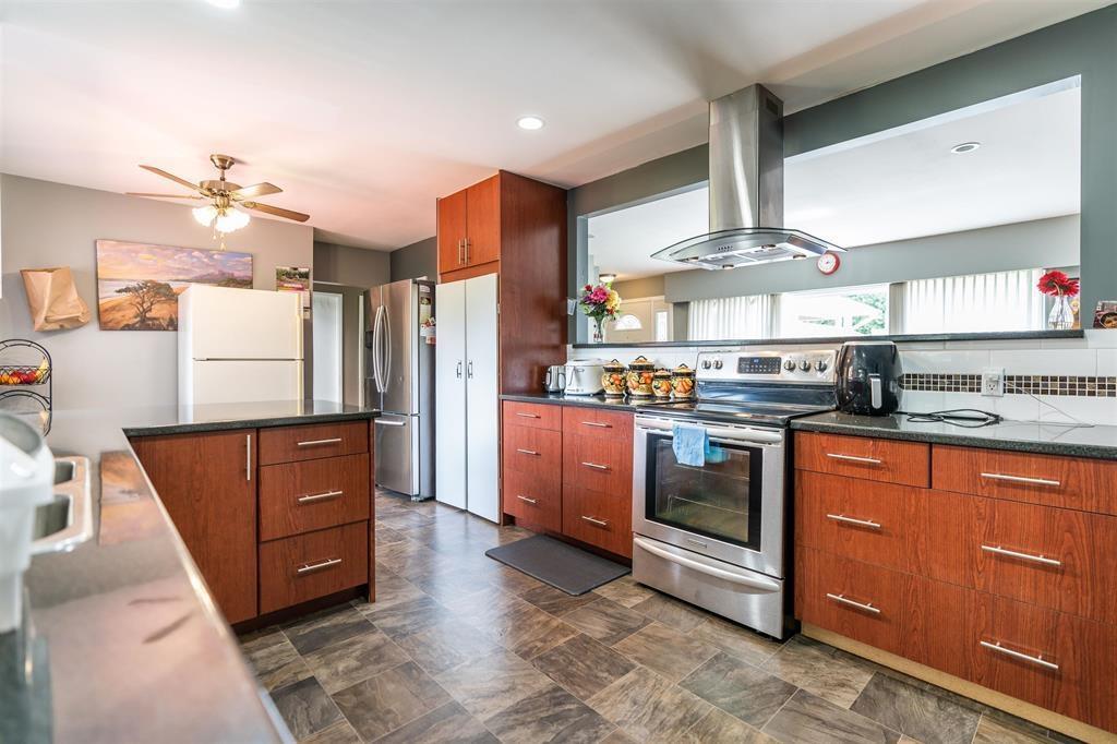 15035 Bluebird Crescent, Surrey, British Columbia  V3R 4T8 - Photo 5 - R3066093