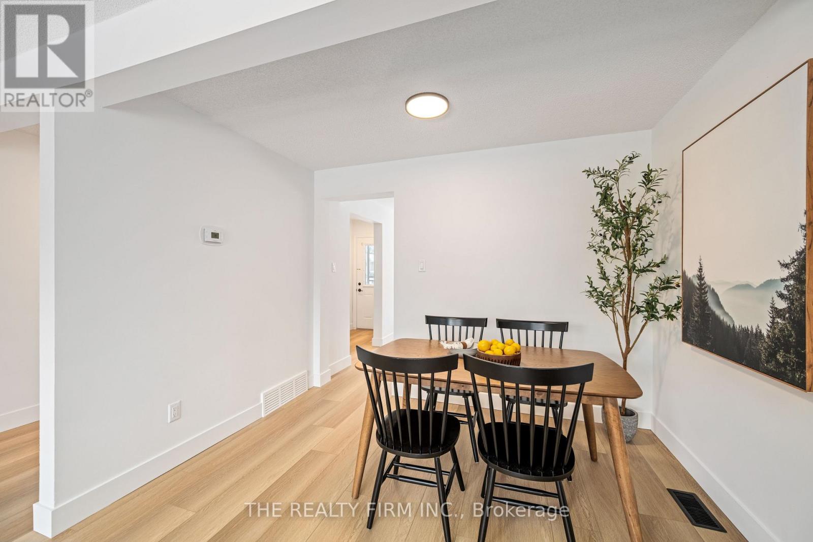 11 - 409 Thompson Road, London South, Ontario  N5Z 4Z1 - Photo 11 - X12538680