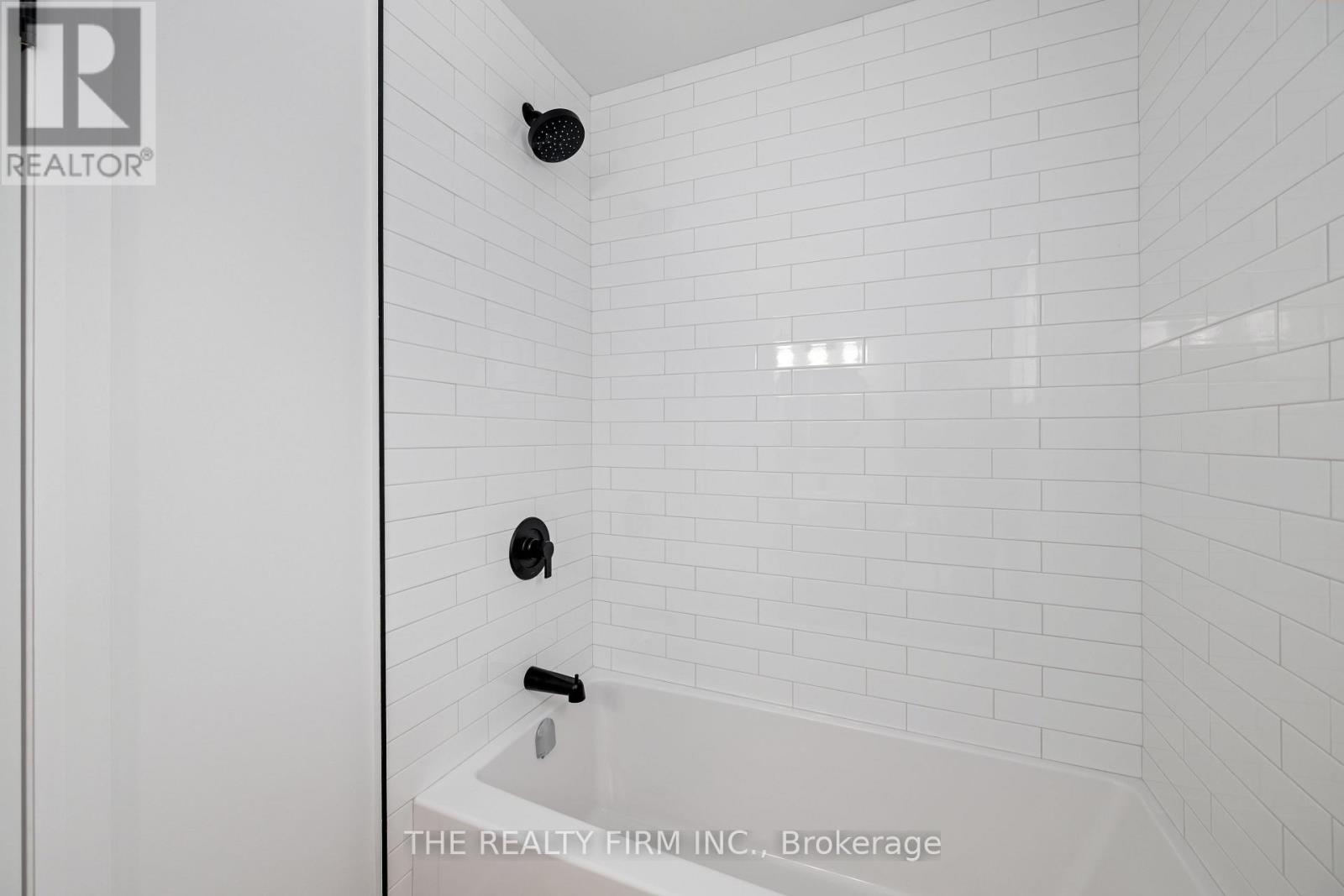 11 - 409 Thompson Road, London South, Ontario  N5Z 4Z1 - Photo 19 - X12538680