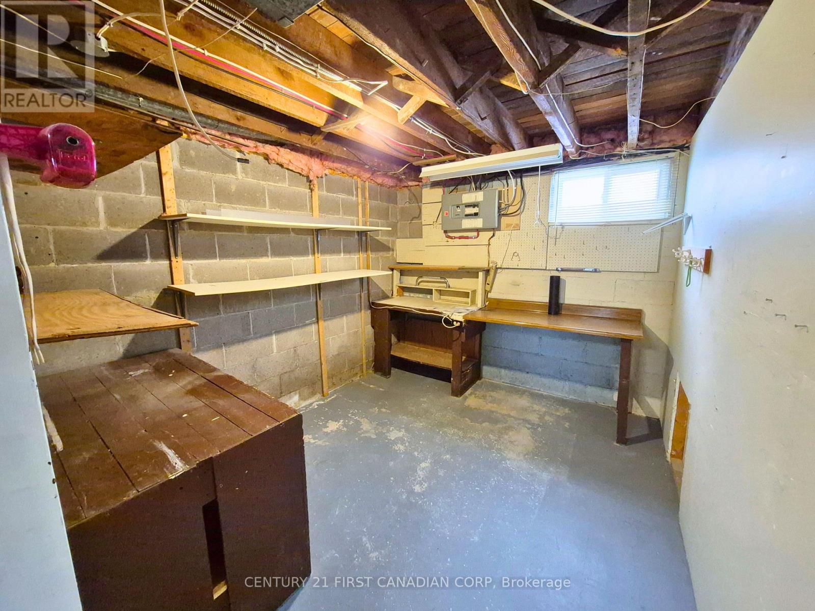 1727 Parkhurst Avenue, London East, Ontario N5V 2C4 - Photo 19 - X12538744