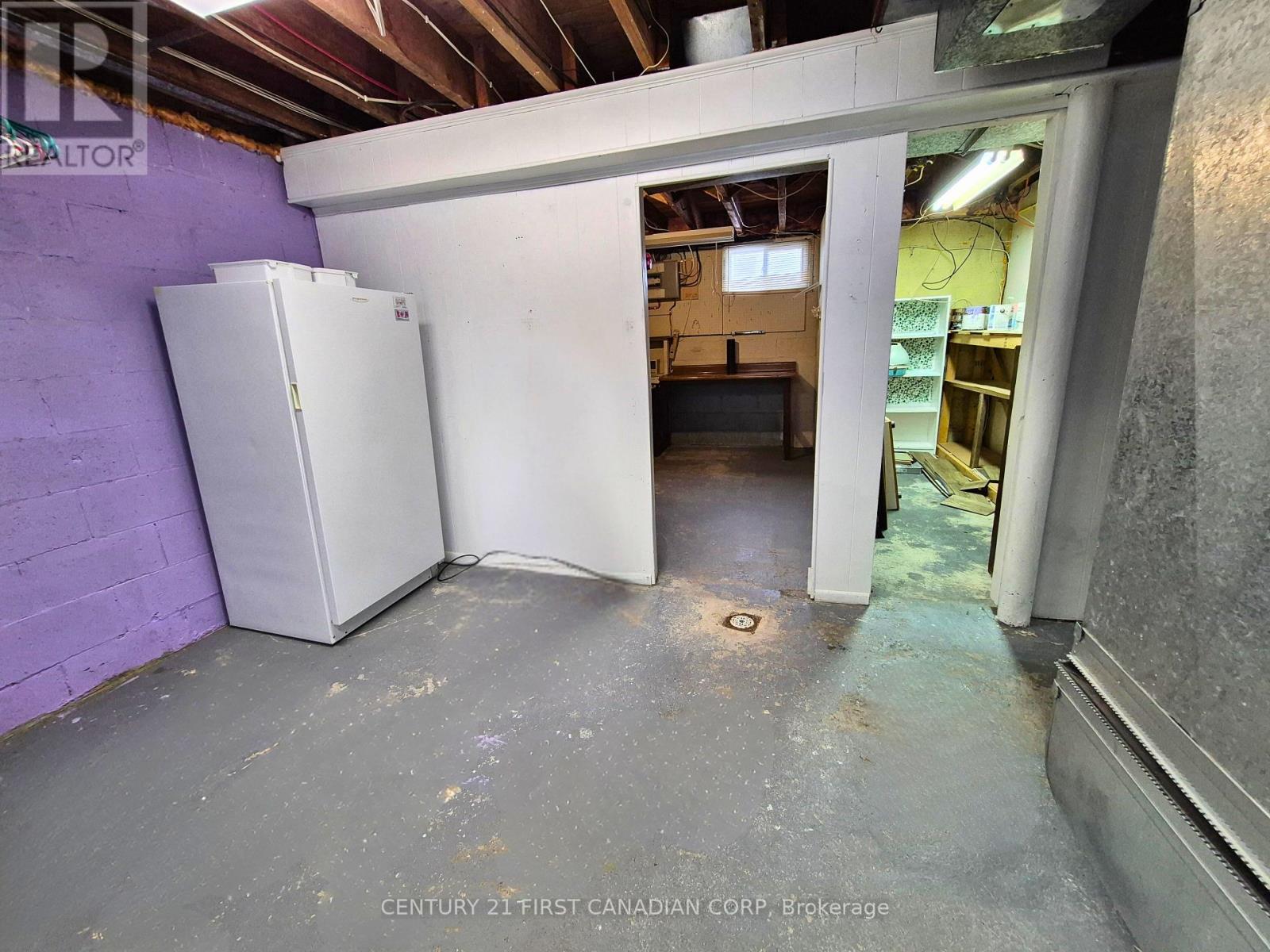 1727 Parkhurst Avenue, London East, Ontario N5V 2C4 - Photo 20 - X12538744