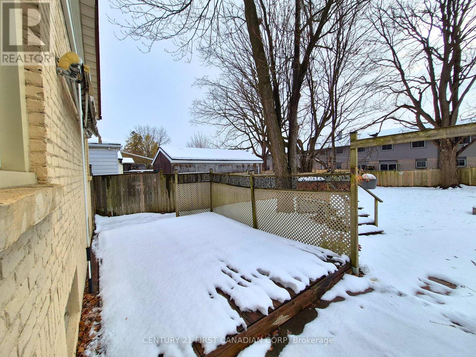 1727 Parkhurst Avenue, London East, Ontario N5V 2C4 - Photo 22 - X12538744