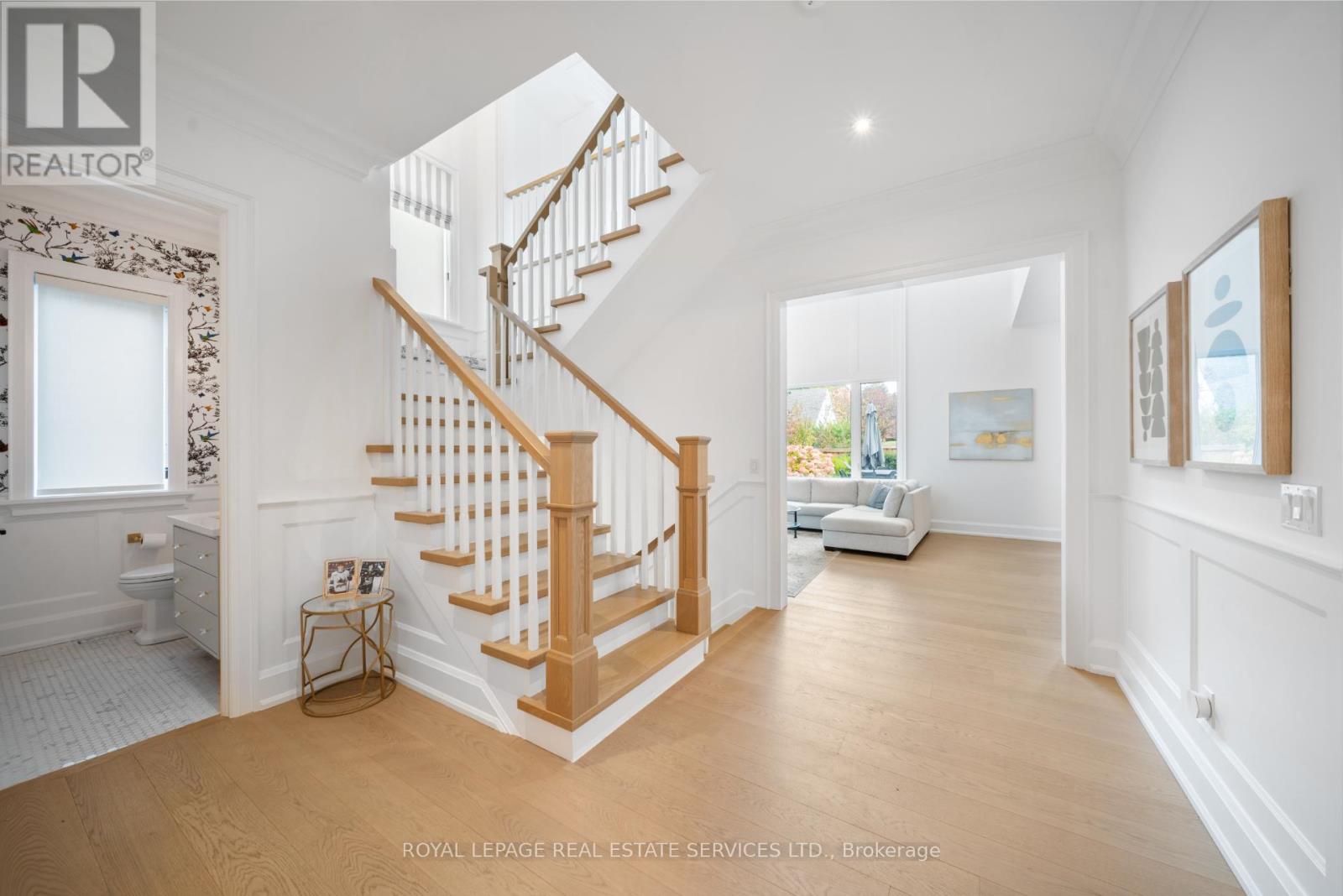 8 Graywood Drive, Toronto, Ontario  M9A 1P6 - Photo 22 - W12538576