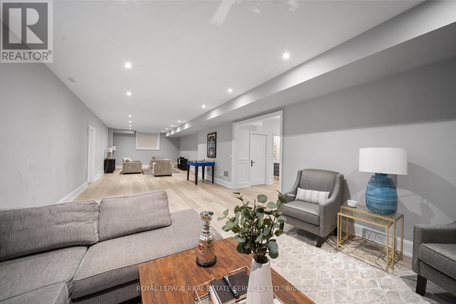 8 Graywood Drive, Toronto, Ontario  M9A 1P6 - Photo 33 - W12538576