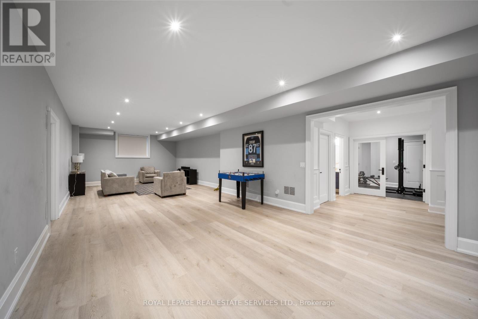 8 Graywood Drive, Toronto, Ontario  M9A 1P6 - Photo 34 - W12538576