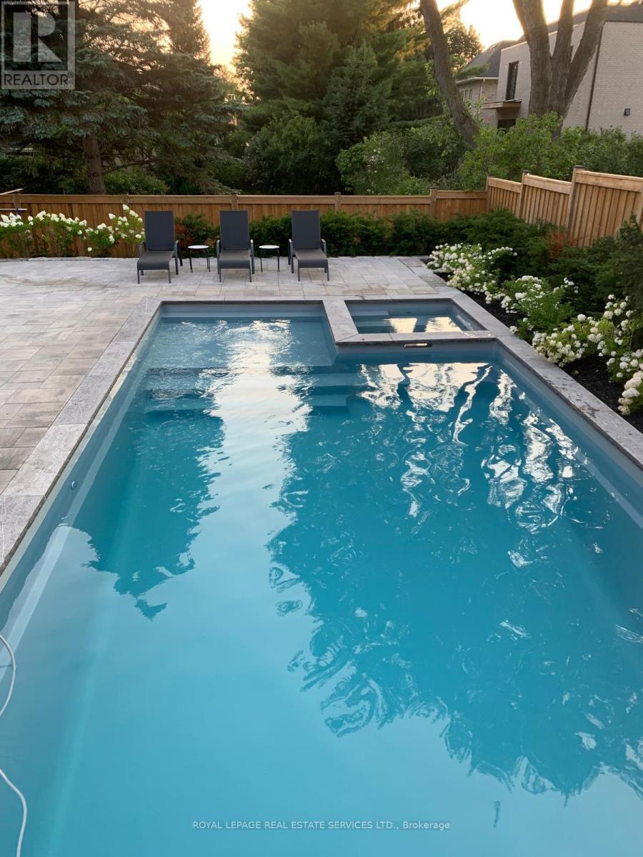 8 Graywood Drive, Toronto, Ontario  M9A 1P6 - Photo 39 - W12538576