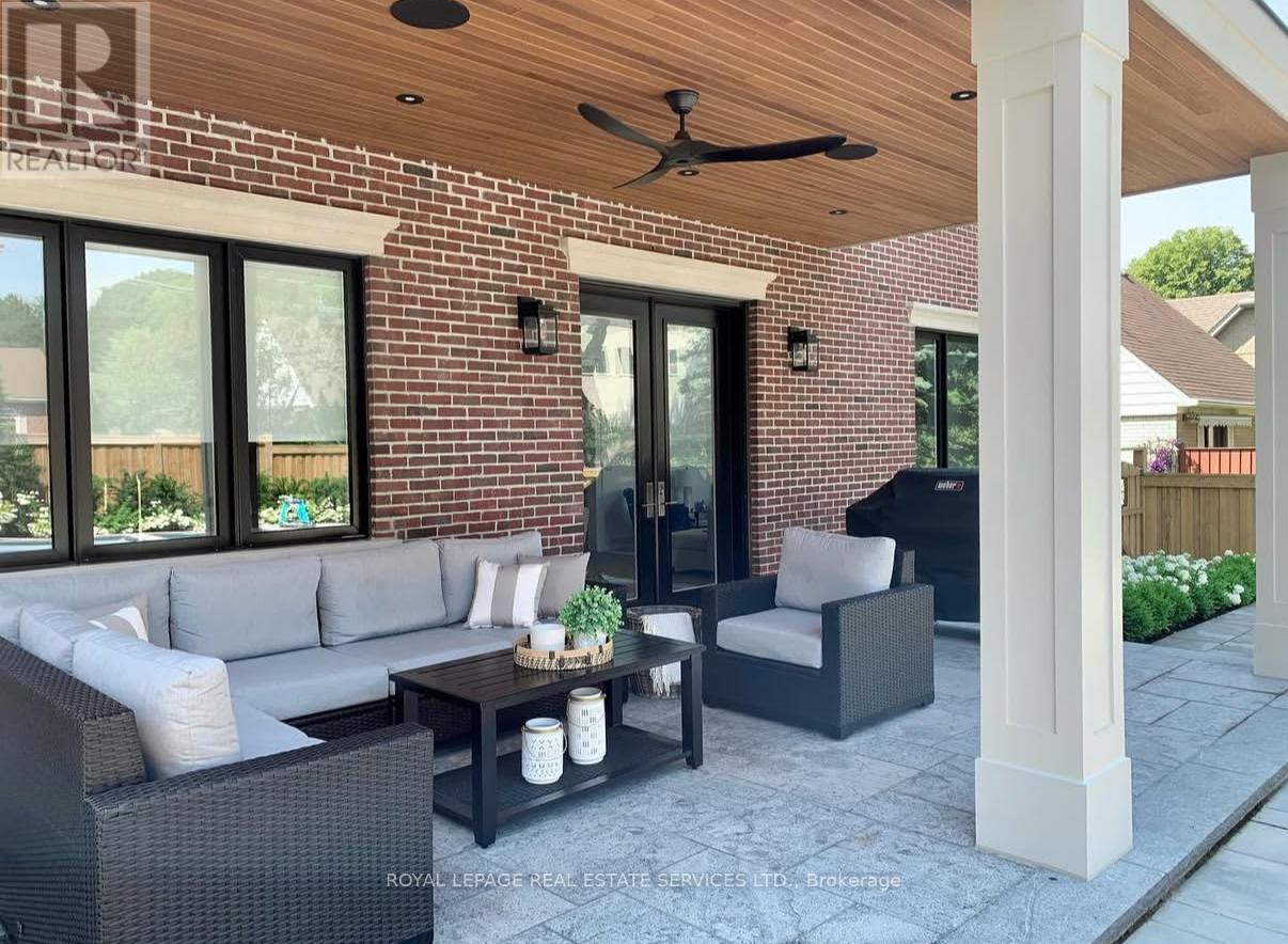 8 Graywood Drive, Toronto, Ontario  M9A 1P6 - Photo 40 - W12538576