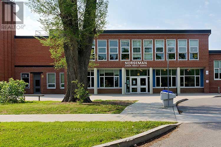 419 - 1040 The Queensway Avenue, Toronto, Ontario  M8Z 0A7 - Photo 42 - W12538618