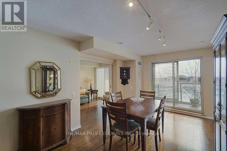 419 - 1040 The Queensway Avenue, Toronto, Ontario  M8Z 0A7 - Photo 5 - W12538618