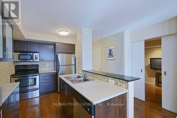 419 - 1040 The Queensway Avenue, Toronto, Ontario  M8Z 0A7 - Photo 8 - W12538618