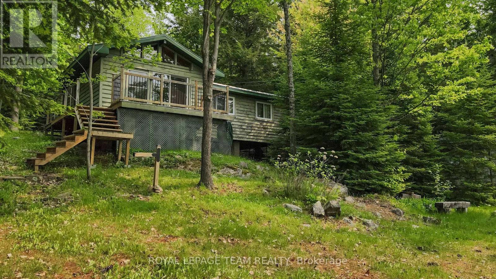 Lot 6 Burnt Island Island, Madawaska Valley, Ontario K0J 1B0 - Photo 14 - X12538668