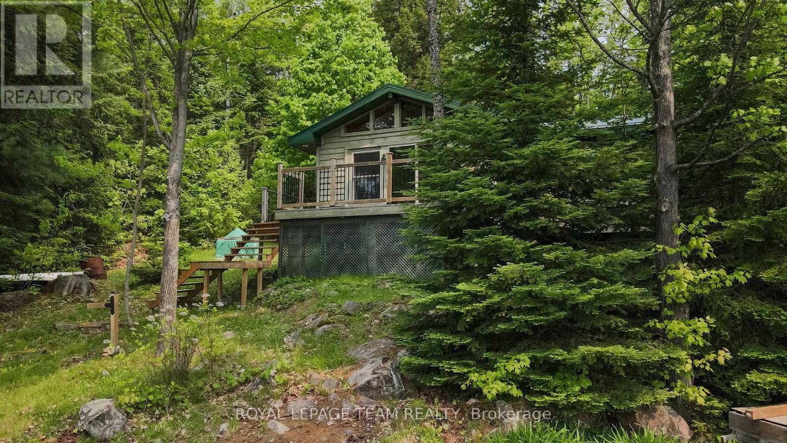 Lot 6 Burnt Island Island, Madawaska Valley, Ontario K0J 1B0 - Photo 16 - X12538668