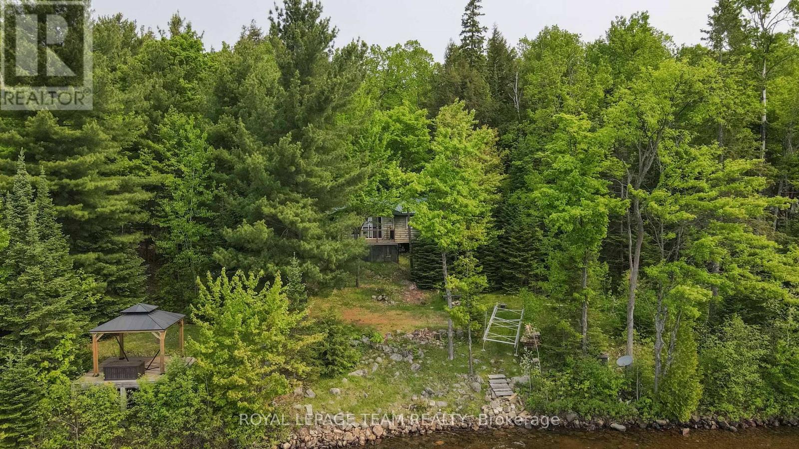 Lot 6 Burnt Island Island, Madawaska Valley, Ontario K0J 1B0 - Photo 5 - X12538668