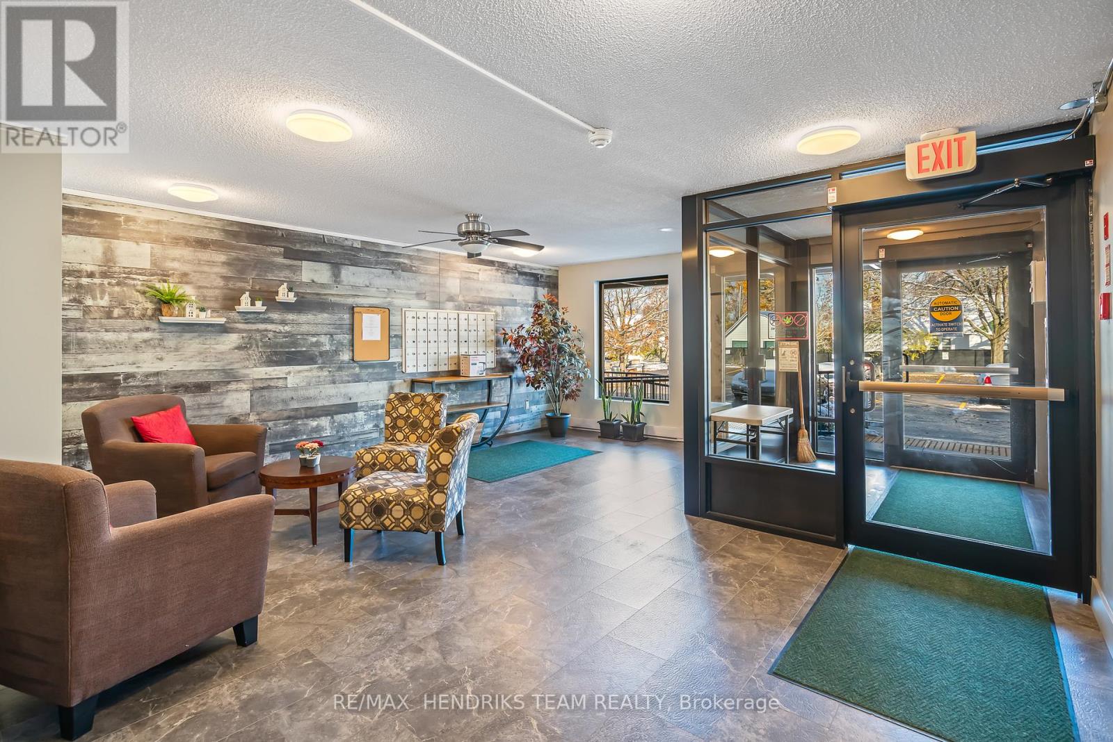 108 - 4209 Hixon Street, Lincoln, Ontario  L0R 1B7 - Photo 4 - X12538708