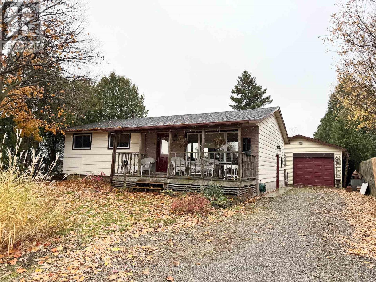 2 PIONEER VILLAGE CRESCENT, thorold (allanburg/thorold south), Ontario