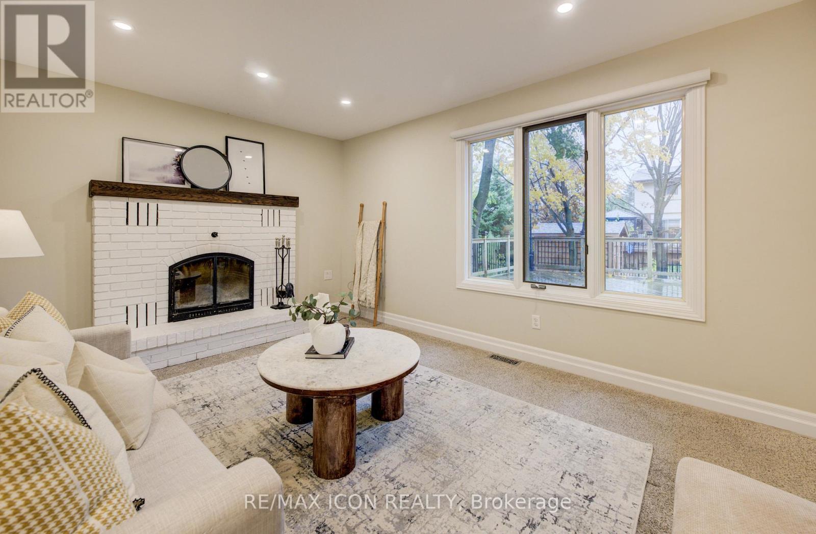 2 Dunnington Court, Kitchener, Ontario  N2A 3M5 - Photo 18 - X12538564