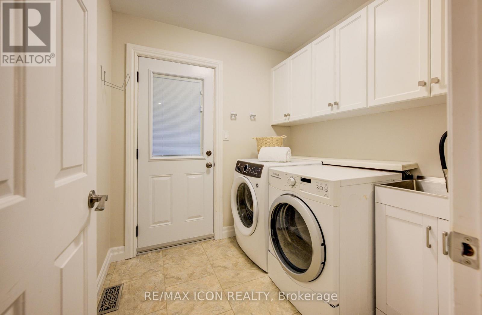 2 Dunnington Court, Kitchener, Ontario  N2A 3M5 - Photo 22 - X12538564