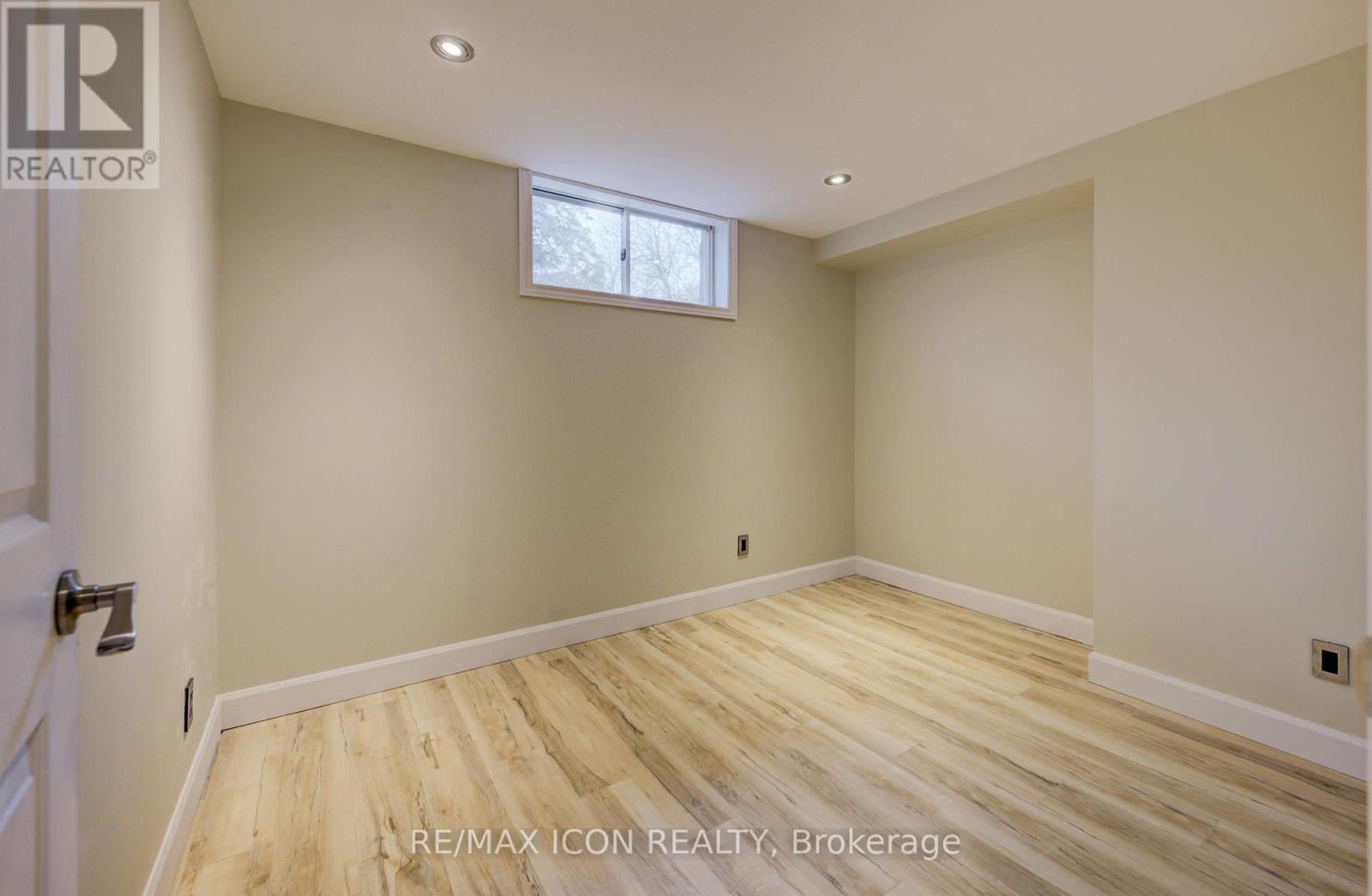 2 Dunnington Court, Kitchener, Ontario  N2A 3M5 - Photo 42 - X12538564