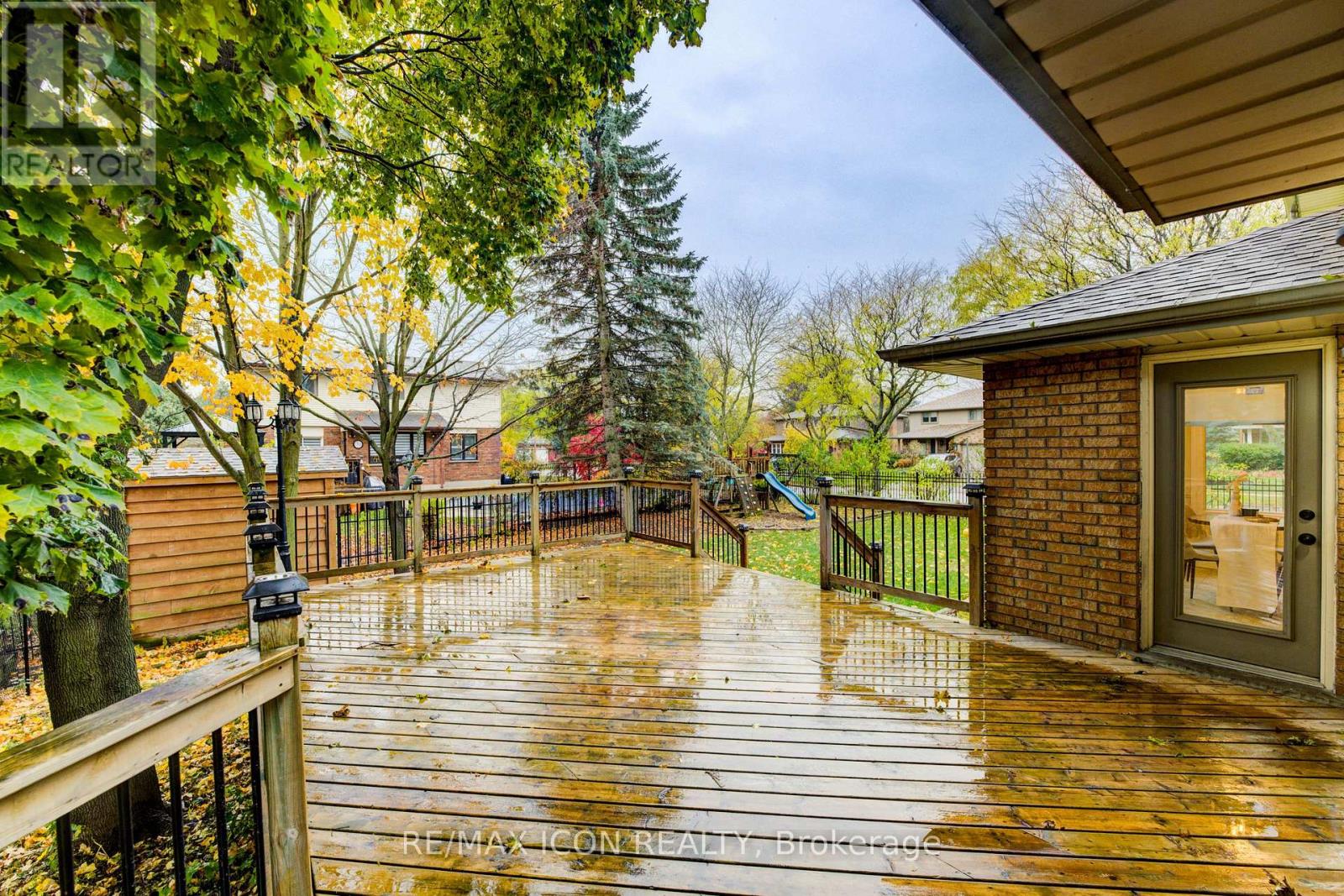 2 Dunnington Court, Kitchener, Ontario  N2A 3M5 - Photo 45 - X12538564