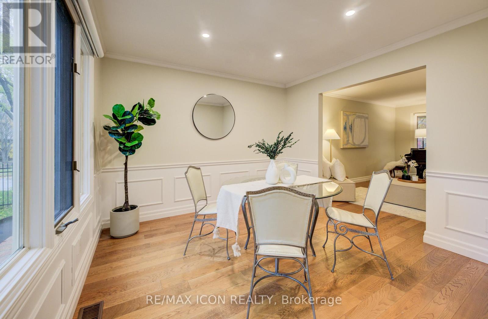 2 Dunnington Court, Kitchener, Ontario  N2A 3M5 - Photo 8 - X12538564