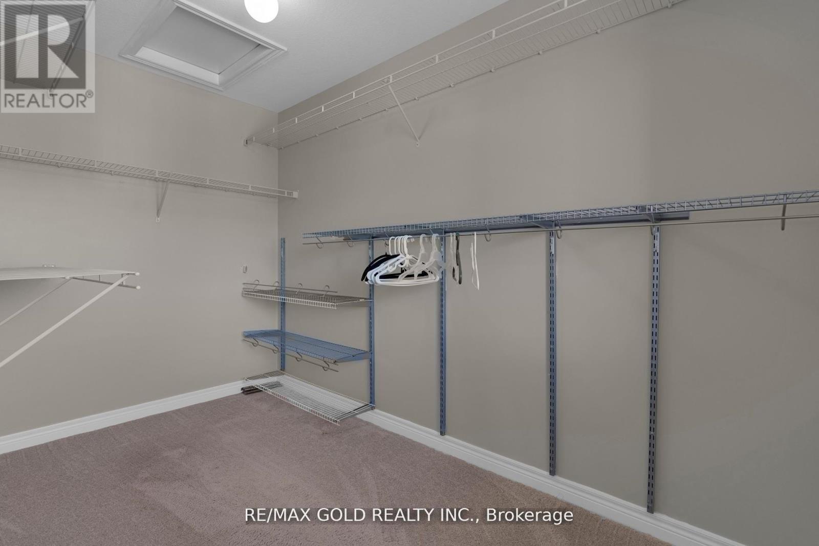 19 Santa Barbara Lane, Hamilton, Ontario  L9B 0J3 - Photo 20 - X12538590