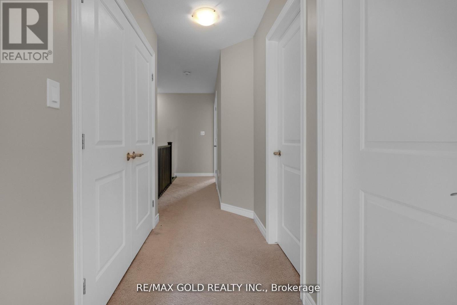 19 Santa Barbara Lane, Hamilton, Ontario  L9B 0J3 - Photo 25 - X12538590