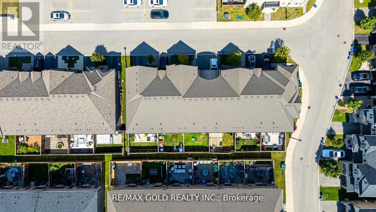 19 Santa Barbara Lane, Hamilton, Ontario  L9B 0J3 - Photo 30 - X12538590