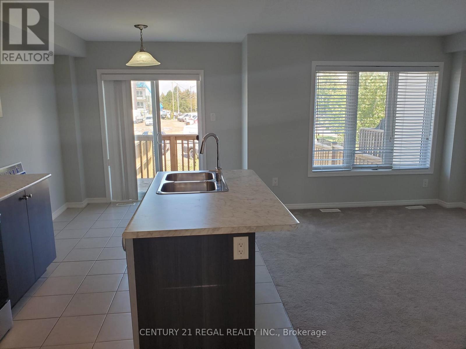 58 Butcher Crescent, Brantford, Ontario  N3T 0P2 - Photo 4 - X12538608