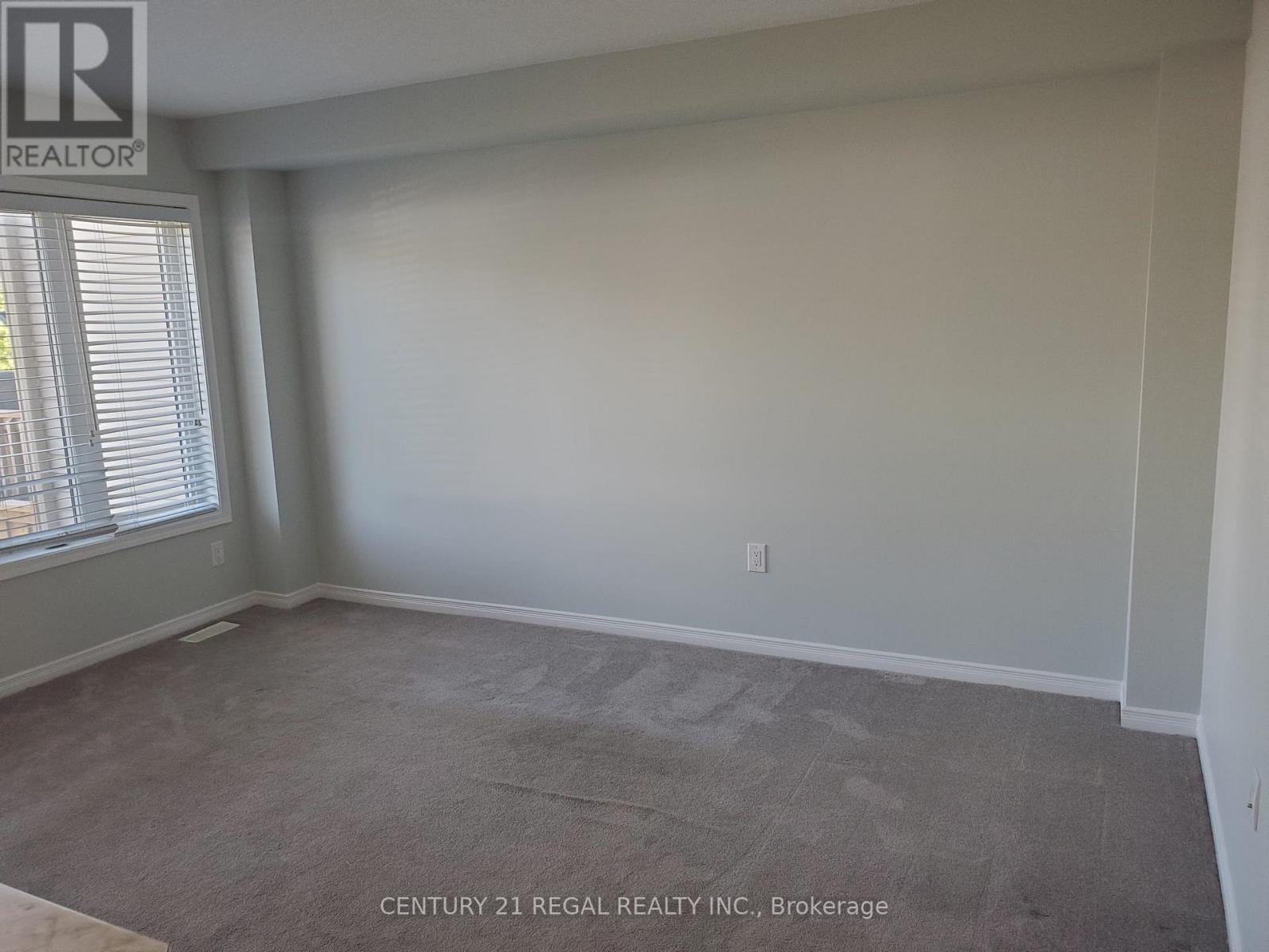 58 Butcher Crescent, Brantford, Ontario  N3T 0P2 - Photo 9 - X12538608