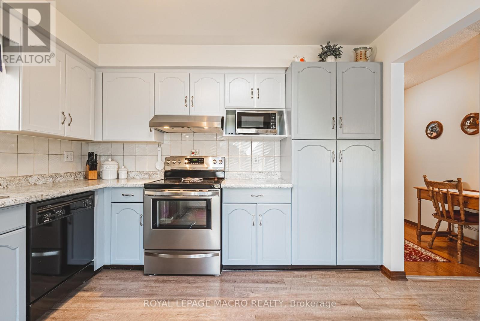 4512 Green Meadow Boulevard, Lincoln, Ontario  L3J 0A8 - Photo 9 - X12538620