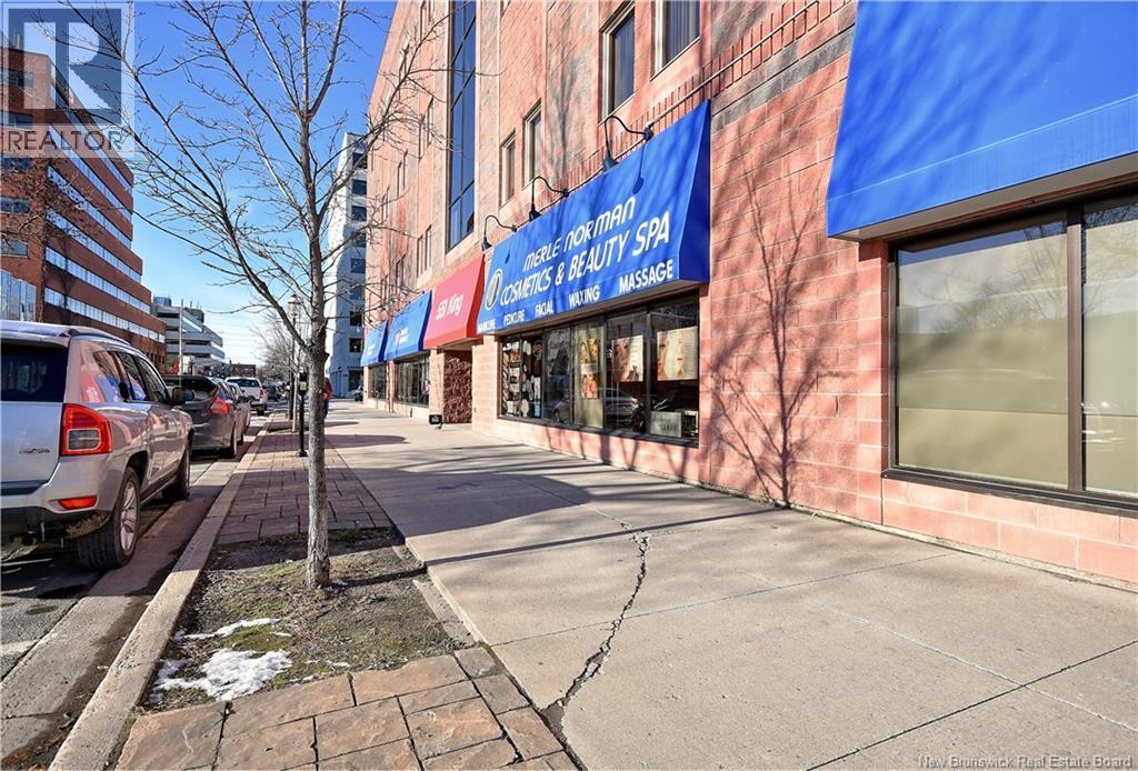 551 King Street Unit# 101, Fredericton, New Brunswick  E3B 1E7 - Photo 3 - NB130035