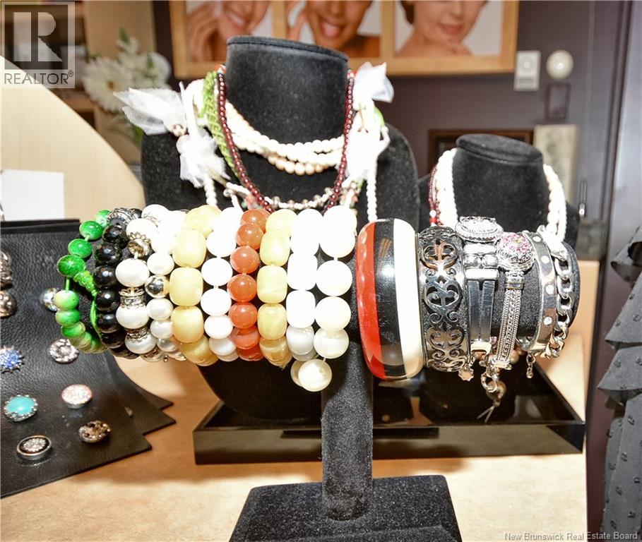 551 King Street Unit# 101, Fredericton, New Brunswick  E3B 1E7 - Photo 15 - NB130035