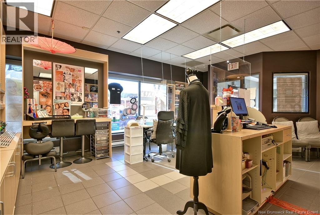 551 King Street Unit# 101, Fredericton, New Brunswick  E3B 1E7 - Photo 14 - NB130035