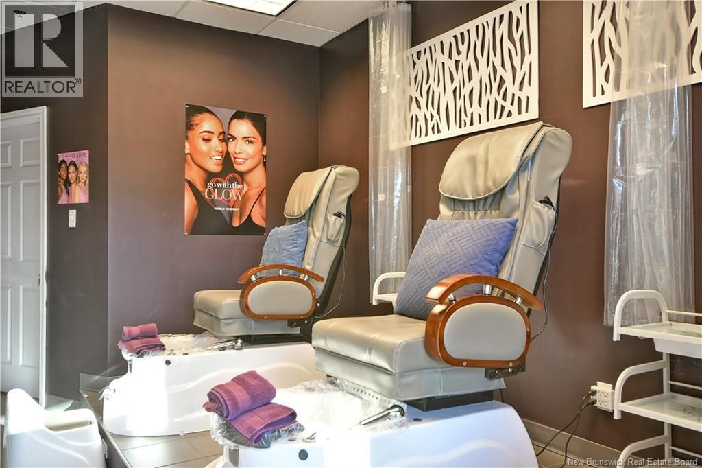 551 King Street Unit# 101, Fredericton, New Brunswick  E3B 1E7 - Photo 22 - NB130035