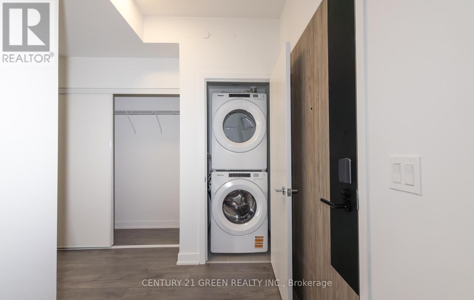 424 - 1007 The Queensway, Toronto, Ontario  M8Z 0C6 - Photo 12 - W12475634