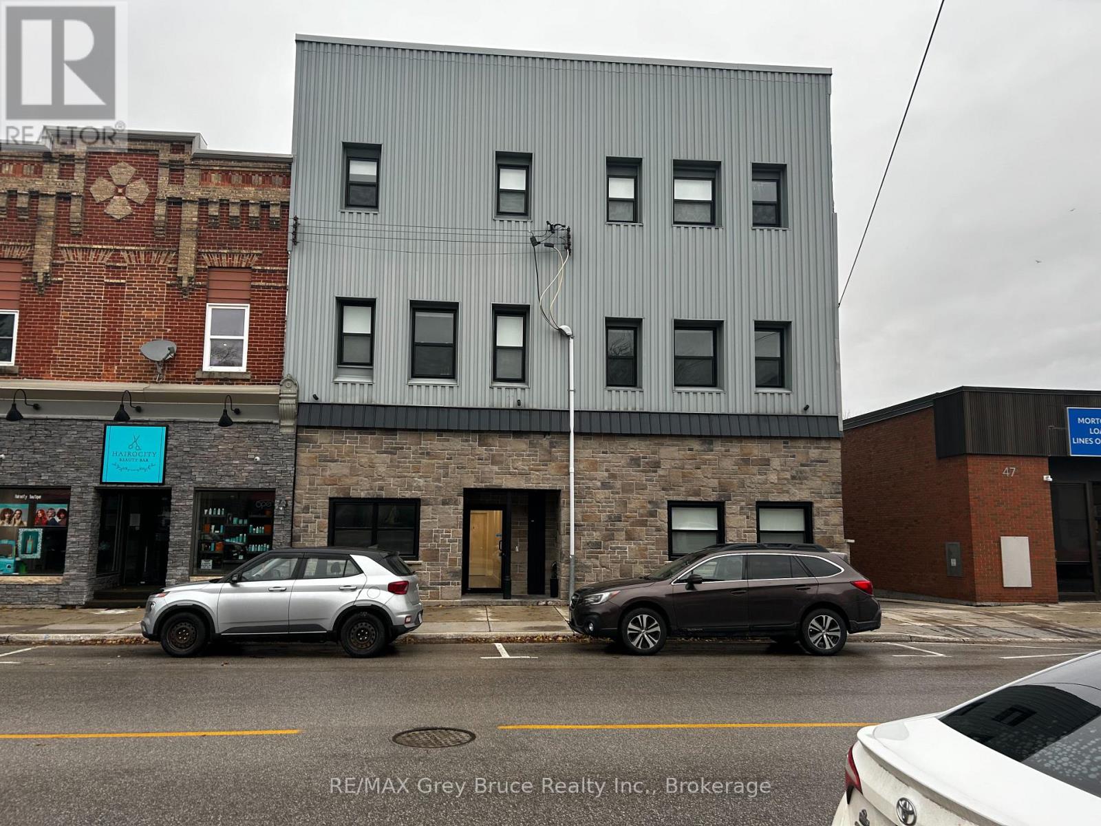 UNIT-3---39-1ST-AVENUE-S, Arran-Elderslie