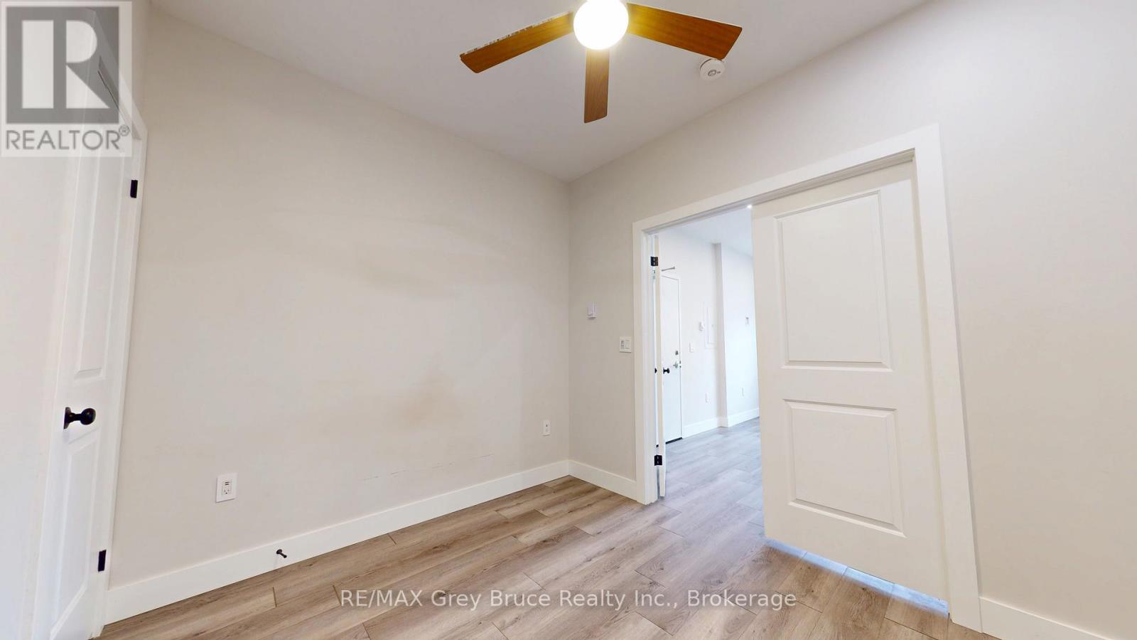 Unit 3 - 39 1st Avenue S, Arran-Elderslie, Ontario  N0G 1L0 - Photo 9 - X12538794