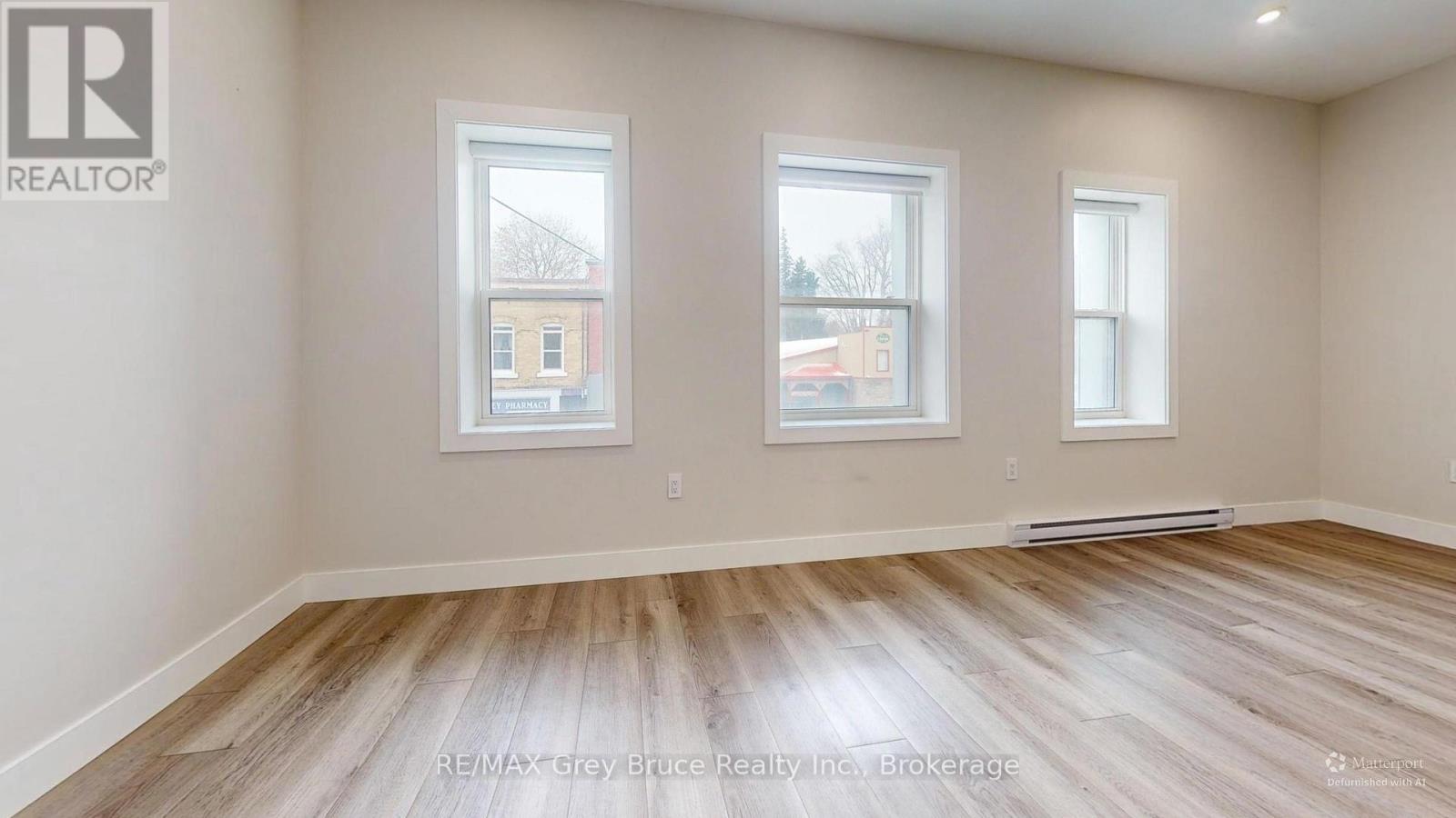 Unit 8 - 39 1st Avenue S, Arran-Elderslie, Ontario  N0G 1L0 - Photo 5 - X12538802