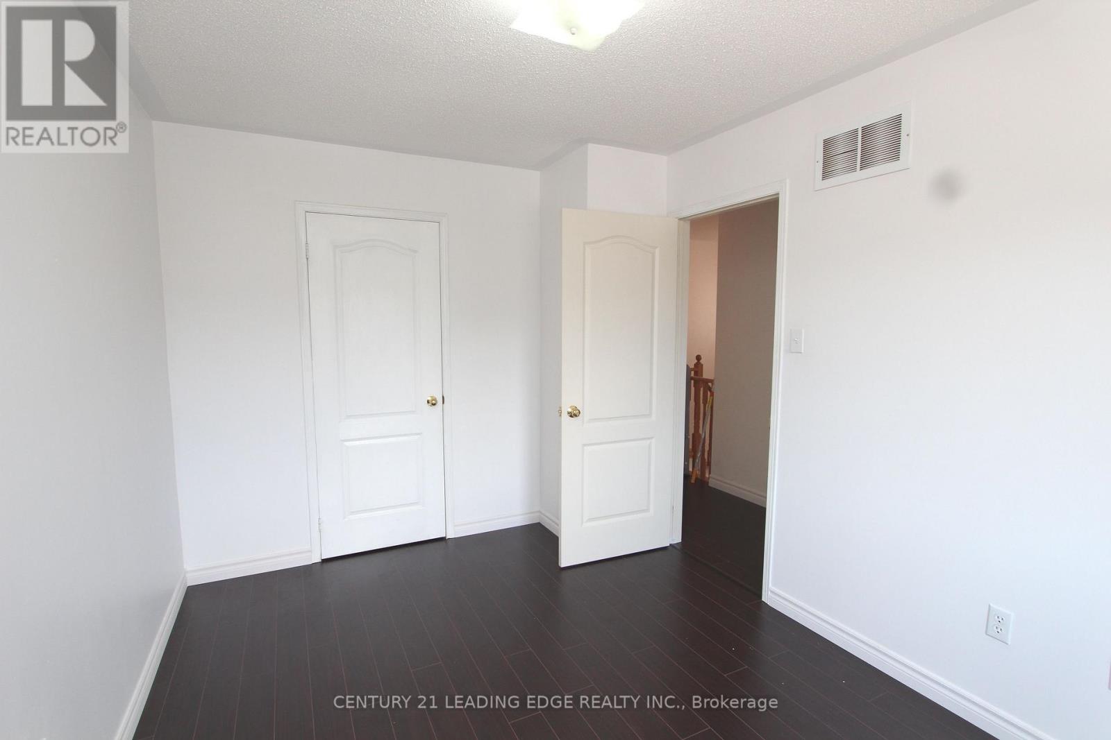 308 Castlemore Avenue, Markham, Ontario  L6C 2R5 - Photo 14 - N12536320