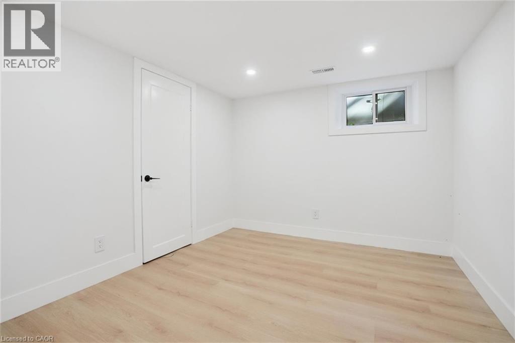 41 Cameron Avenue S, Hamilton, Ontario  L8K 2X1 - Photo 23 - 40787721