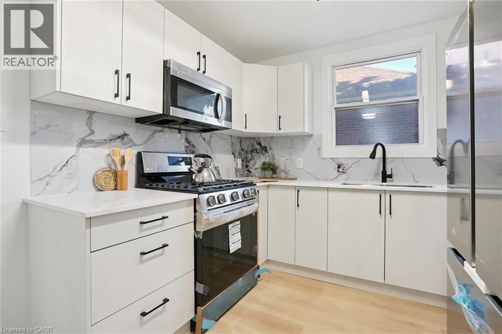 41 Cameron Avenue S, Hamilton, Ontario  L8K 2X1 - Photo 7 - 40787721