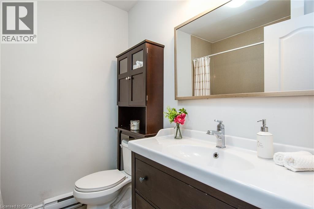 453 Albert Street Unit# 13, Waterloo, Ontario  N2L 5A7 - Photo 26 - 40787603