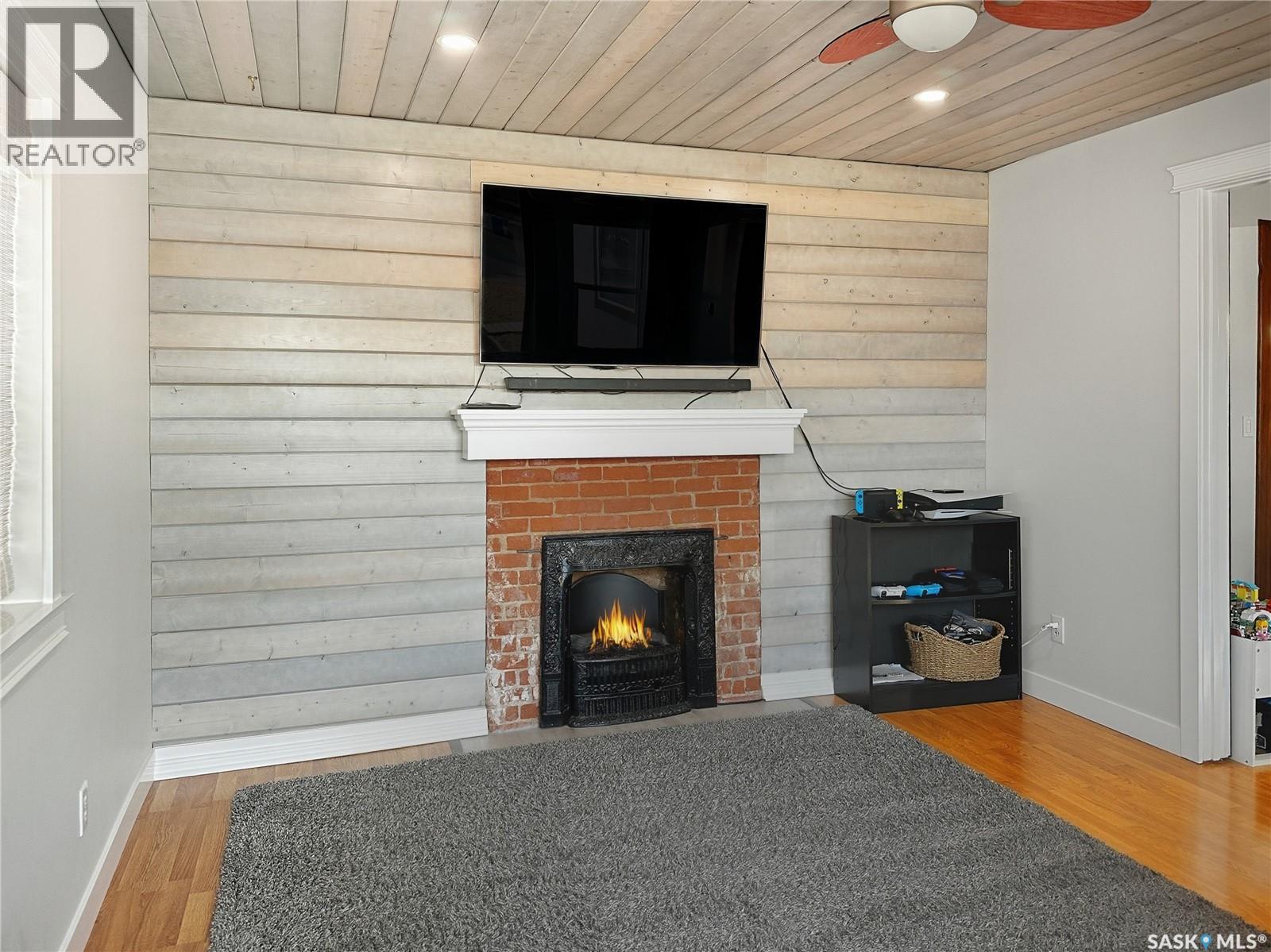 242 30th Street, Battleford, Saskatchewan  S0M 0E0 - Photo 15 - SK023928