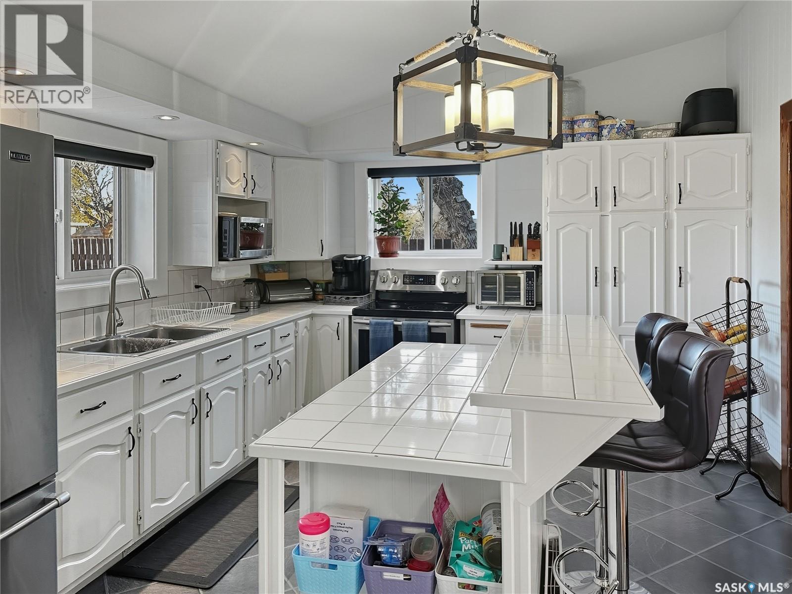 242 30th Street, Battleford, Saskatchewan  S0M 0E0 - Photo 19 - SK023928